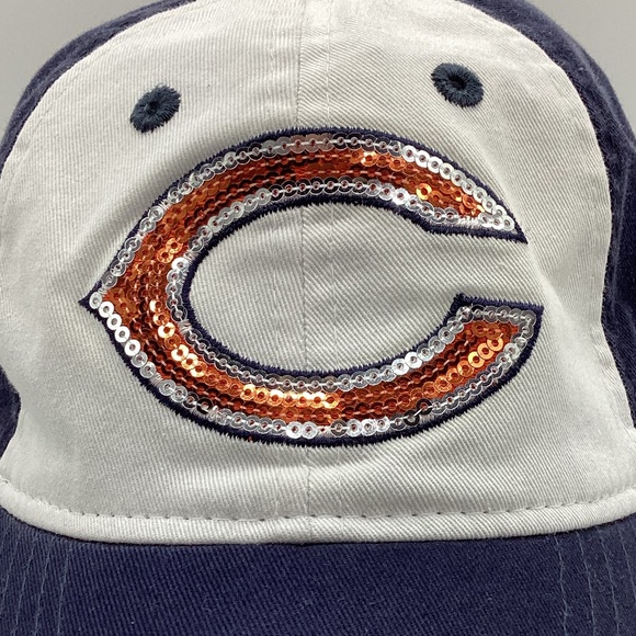 1260. Blue and White Women’s Sequin Cap Chicago Bears NWT - Picture 3 of 4